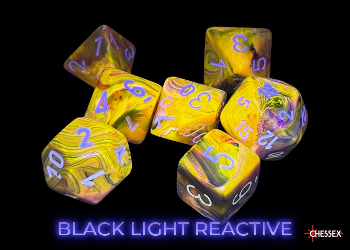 Chessex: 7-Die Set Festive: Symphony/white