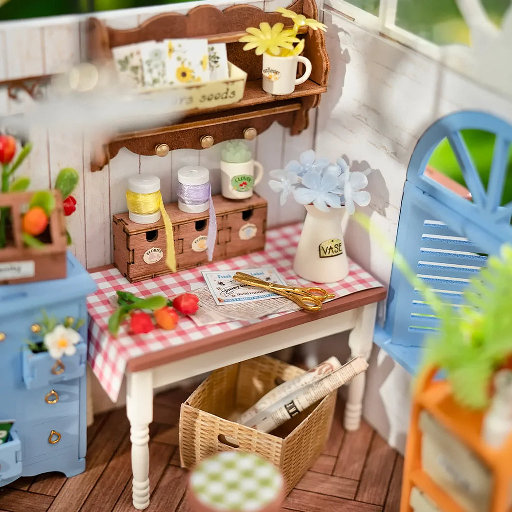 Rolife - Miniature House: Dreamy Garden House