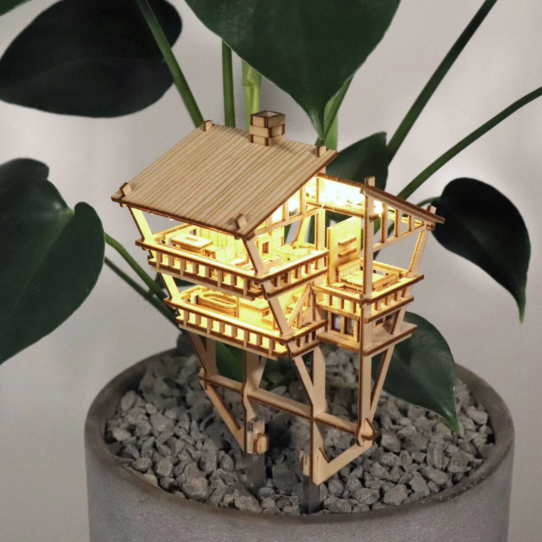 Tiny Treehouses: Tropical Lookout