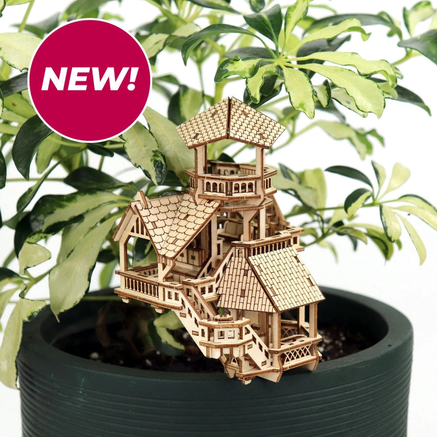 Tiny Treehouses: Forest Cottage